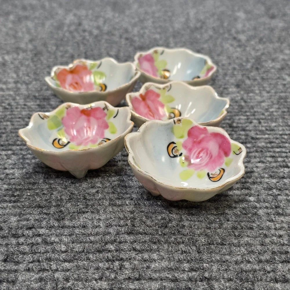 Vintage Japan Porcelain Nut Bowls Salt Cellars White Pink Rose Gold Rim Set of 5